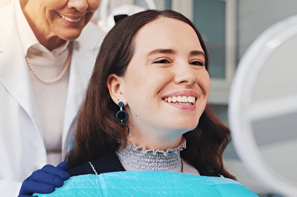 Top Reasons to Choose Professional Teeth Whitening Over Store Bought Kits